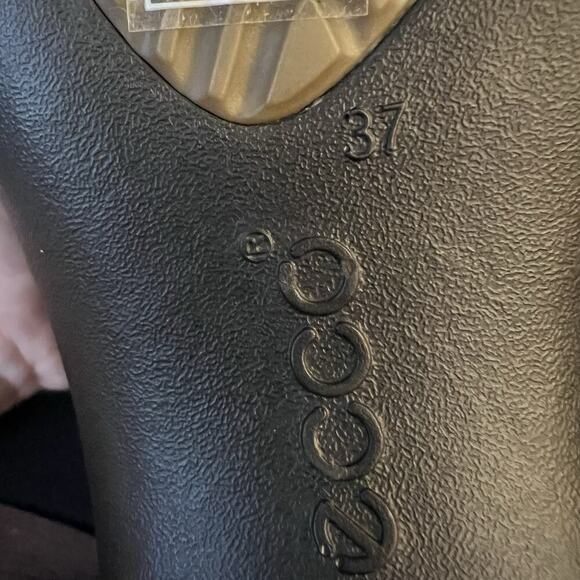 Ecco Sussex Black Leather Mary Jane Floral Comfort Heels - Picture 10 of 10